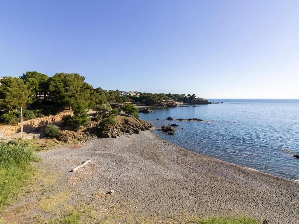 Casa vacanze Bellamar C - Casa Adosada Para 10 Personas En Primera Linea De Mar En Llanca. - Es-228-18