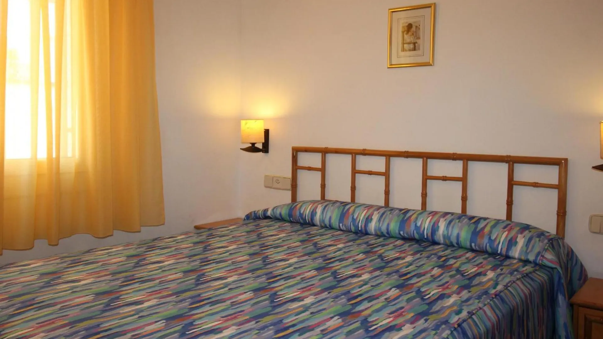 Bellamar C - Casa Adosada Para 10 Personas En Primera Linea De Mar En Llanca. - Es-228-18 Casa vacanze